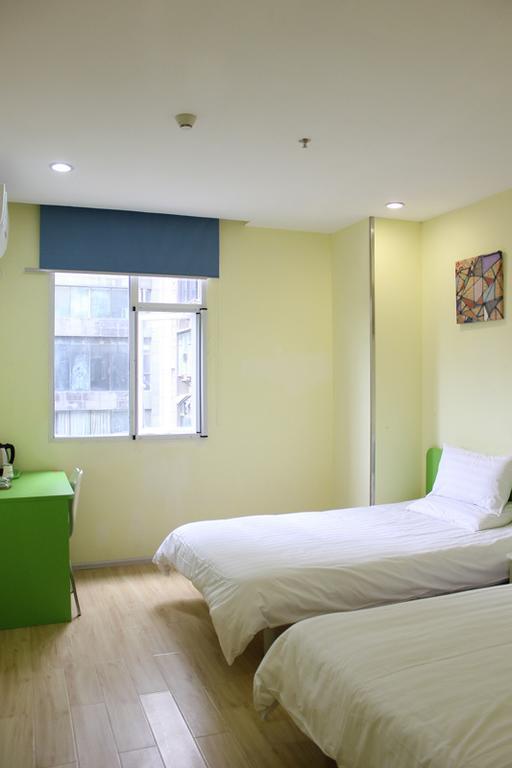 Hi Inn Shenyang Fengtian Street Номер фото