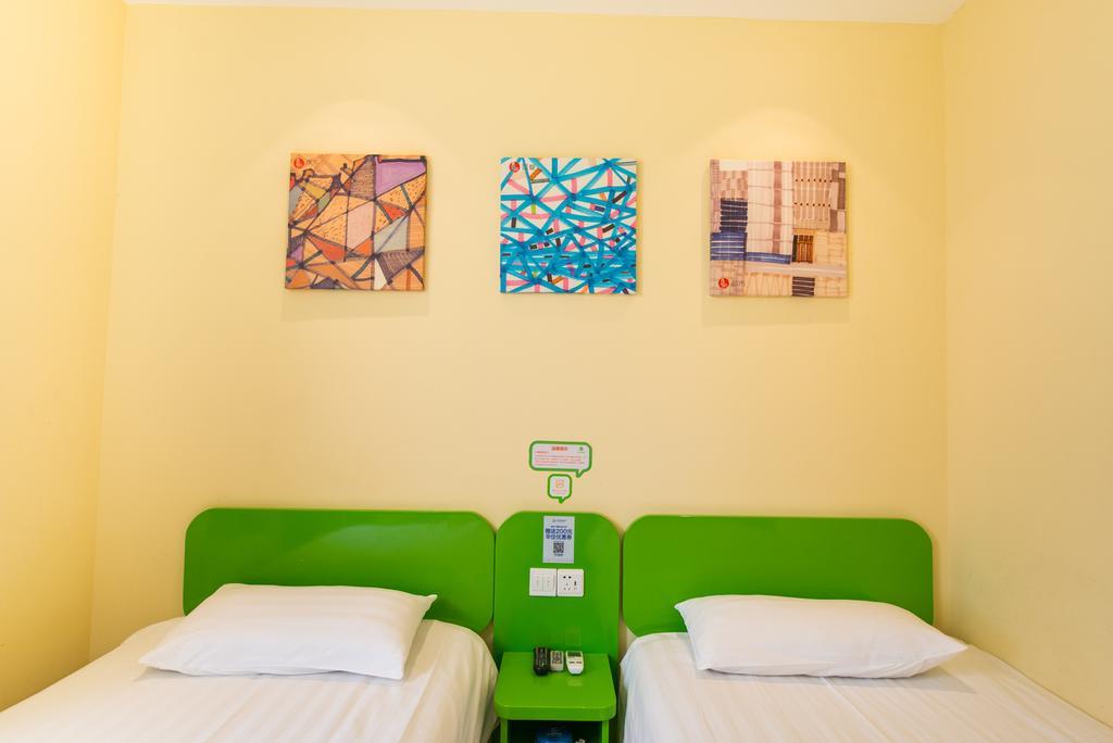 Hi Inn Shenyang Fengtian Street Екстер'єр фото